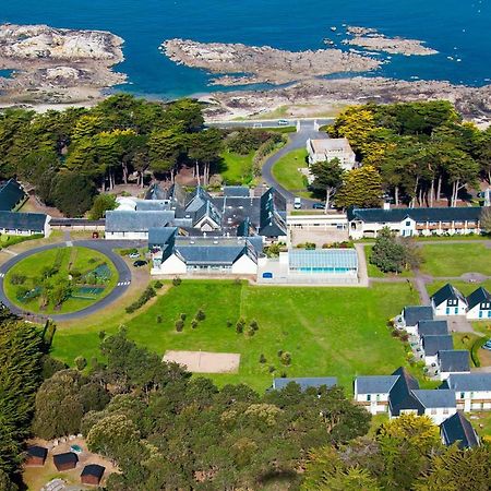 Hotel-Club Et Locations Domaine De Port Aux Rocs ル・クロワジック エクステリア 写真