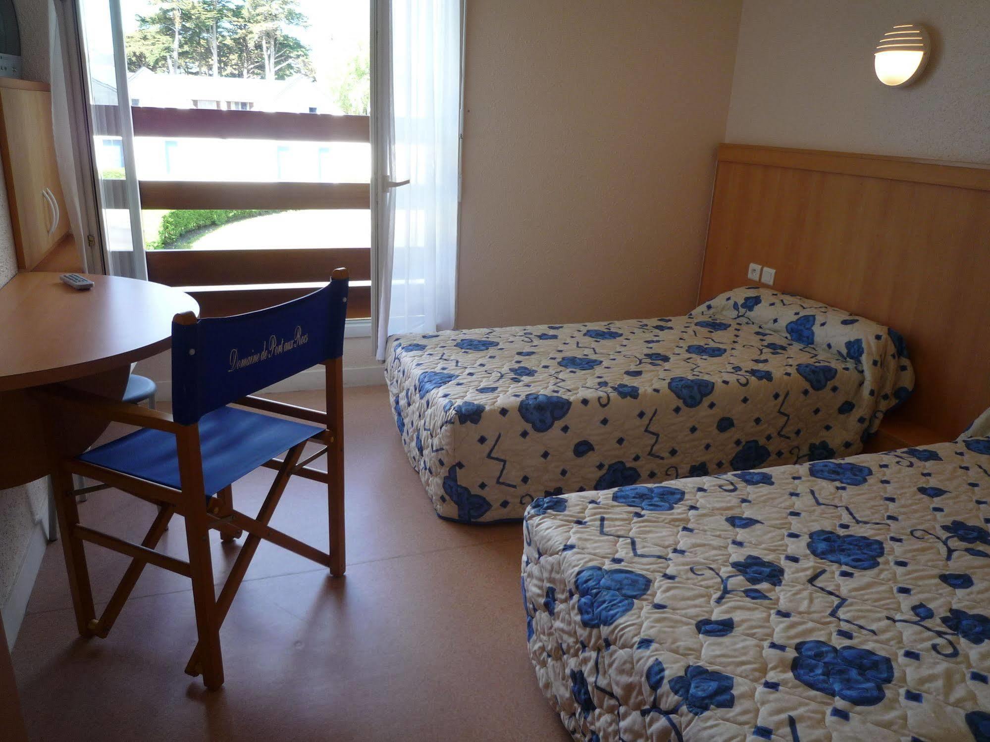 Hotel-Club Et Locations Domaine De Port Aux Rocs ル・クロワジック エクステリア 写真